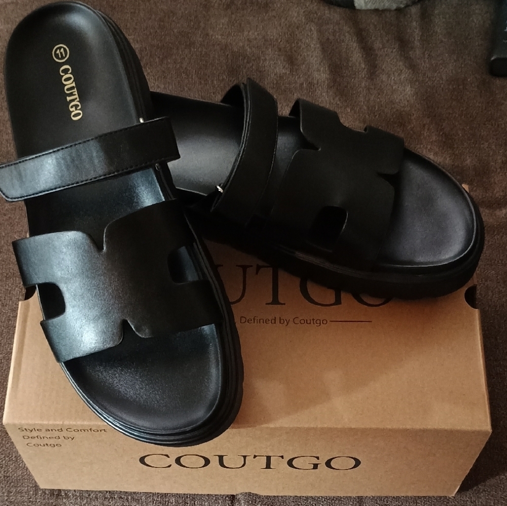 Women's Black Sandals